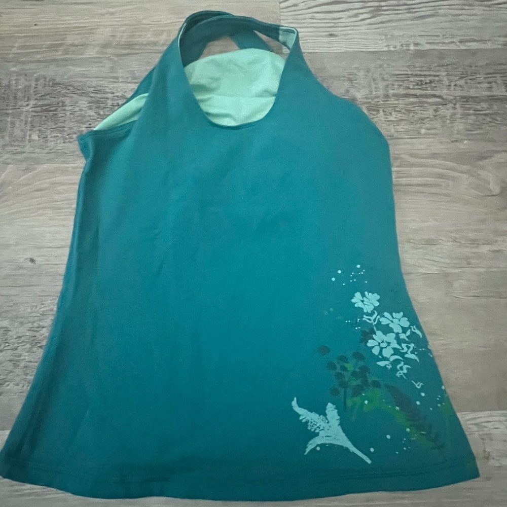 EUC RARE Lululemon Teal Blue Cross Back Straps With Aqua Flower Accents Size 8